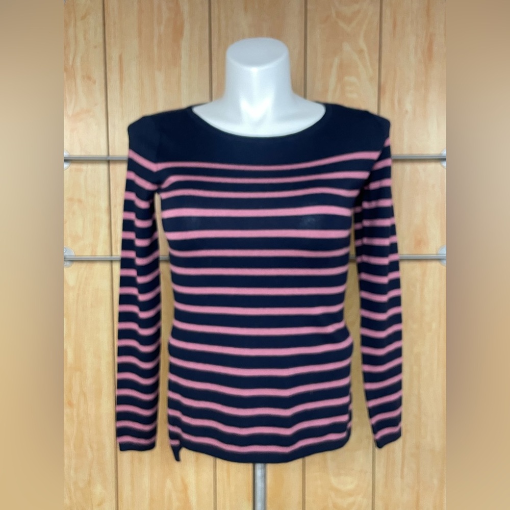 Yessica Striped Navy and Pink Women's Sweater SZ - XS